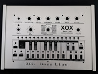Xoxbox bassline metal case