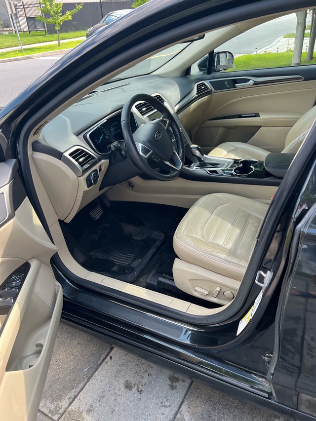 Ford Fusion 2014 — photo 4