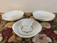 Dynaware Pyr-o-rey  Brown Daisy Dishes