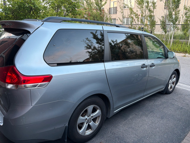 2011 Toyota Sienna  in Cars & Trucks in City of Toronto - Image 4