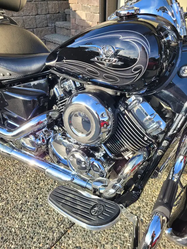 2011 Yamaha V-Star 650 Classic in Street, Cruisers & Choppers in Nanaimo - Image 9