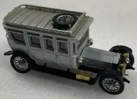 Corgi 1912 Rolls Royce traveller's car, 1/43 for parts or repair