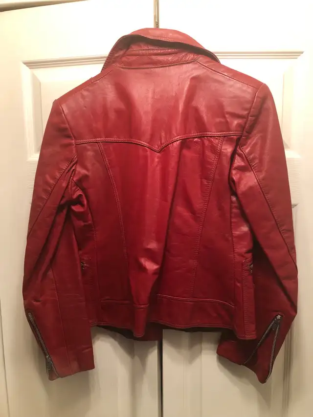 Vintage Women’s Cafe Racer Leather Motorcycle Jacket Bristol in Women's - Other in Oakville / Halton Region - Image 3