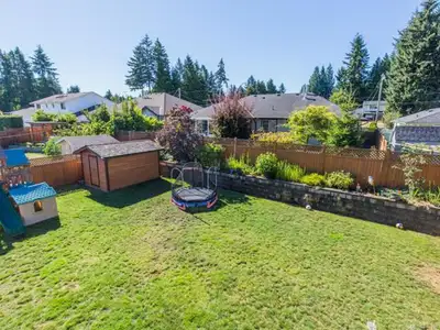 Looking for more than just a bedroom? This rental includes a Fully Furnished Oversized Master Suite...