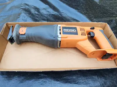 Ridgid R8442 Battery Operated 18Volt Sawzall Tool & Battery, View more