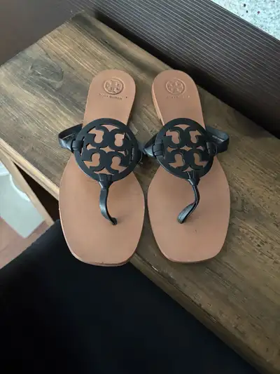 Women’s shoes size 7 , View more