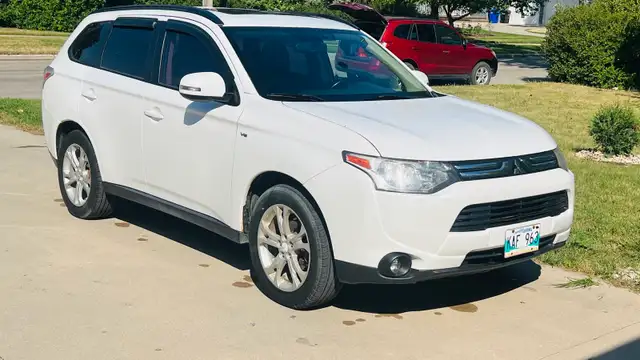 Mitsubishi Outlander AWD