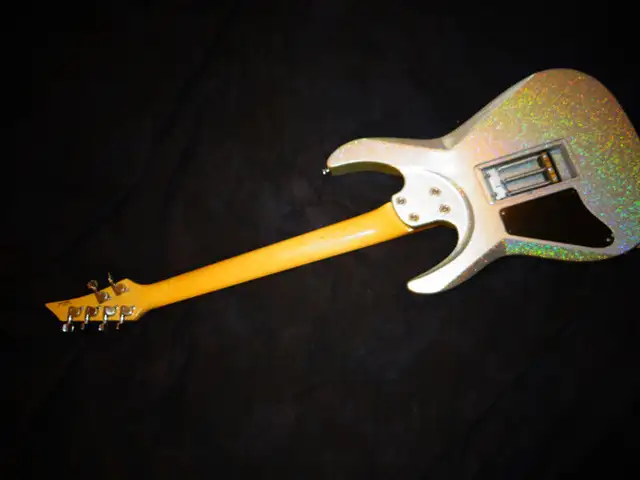 Tagima K1 Guitar  Kiko Loureiro MasterLuthier Silver(sell/trade) in Guitars in City of Toronto - Image 7