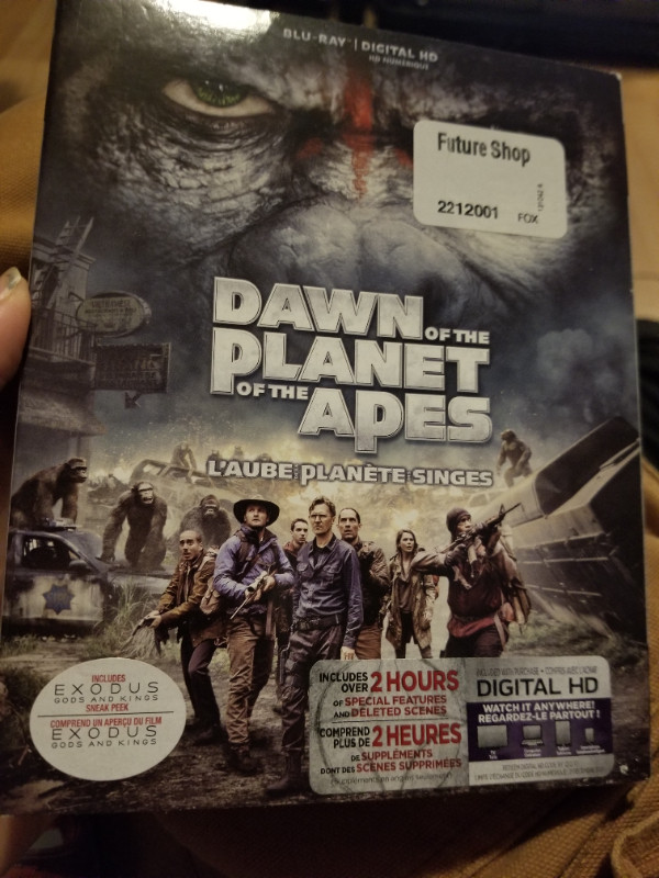 Dawn Of The Planet Of The Apes blu ray in CDs, DVDs & Blu-ray in Windsor Region