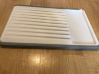 Cutting board $35 Pampered Chef Grooved Large w/ Juice Wells 