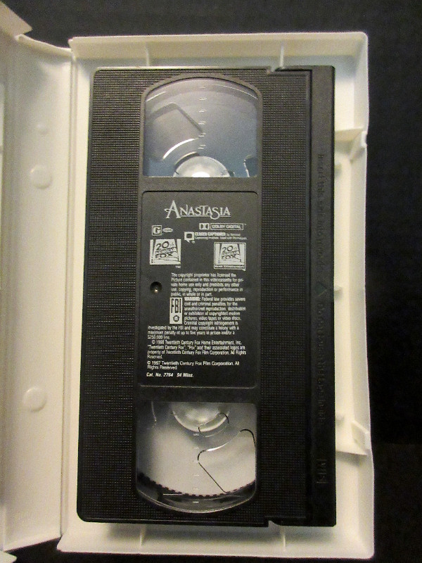 Family Movies VHS x 5 "ChittyChitty BangBang, Anastasia, etc" VG in CDs, DVDs & Blu-ray in Stratford - Image 4