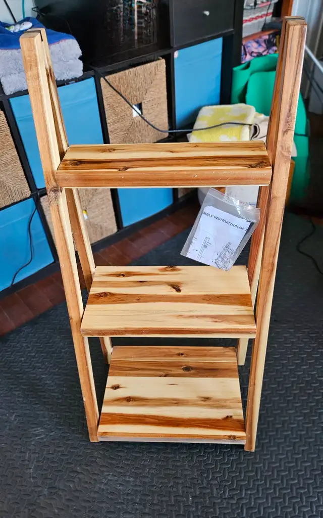 Solid wood acacia foldable shelving unit - brand new in Bookcases & Shelving Units in City of Toronto - Image 3