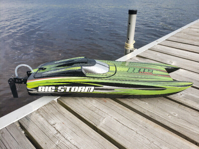RC Racing Boat Joysway BIG STORM Brushless Electric RTR in Hobbies & Crafts in Vancouver - Image 2