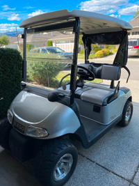 EZGO RXV GOLF CART