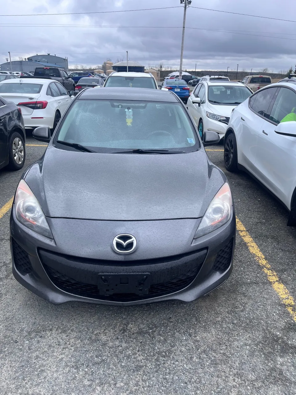 Great Deal!! 2012 Mazda 3, brand new mvi, no rust!