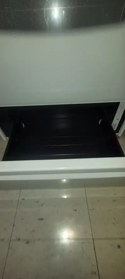 Electric Stove for Sale – Clean & Fully Functional, View more