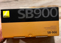 Nikon SB-900 Speedlight Flash
