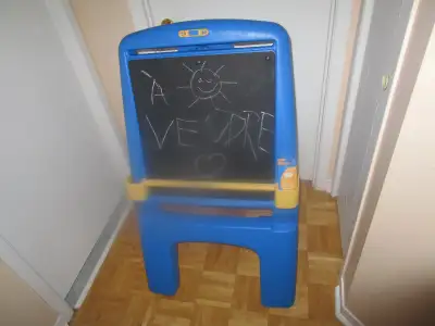 Mascouche tableau inclus craies pour intérieur pou extérieur !!! VENTE PAR TÉLÉPHONE SEULEMENT VENTE...