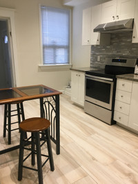 FURNISHED ROOM on ST.CLAIR AVE for STUDENT (GBC,UofT,ILAC,YORK)