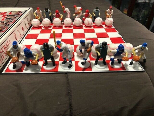 Vintage Baseball Chess Set in Arts & Collectibles in Mississauga / Peel Region - Image 4