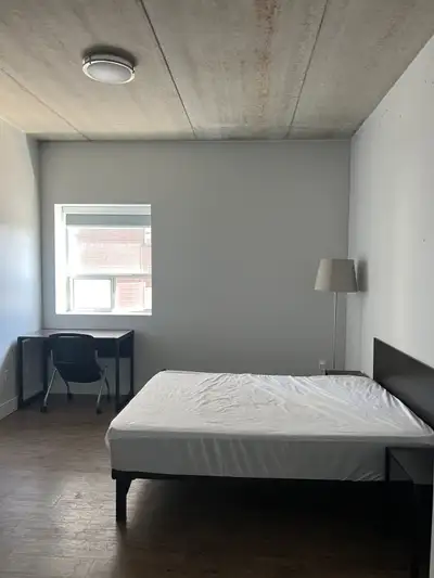 **REDUCED PRICE** Private 1 Bed 1 Bath For Rent WATERLOO