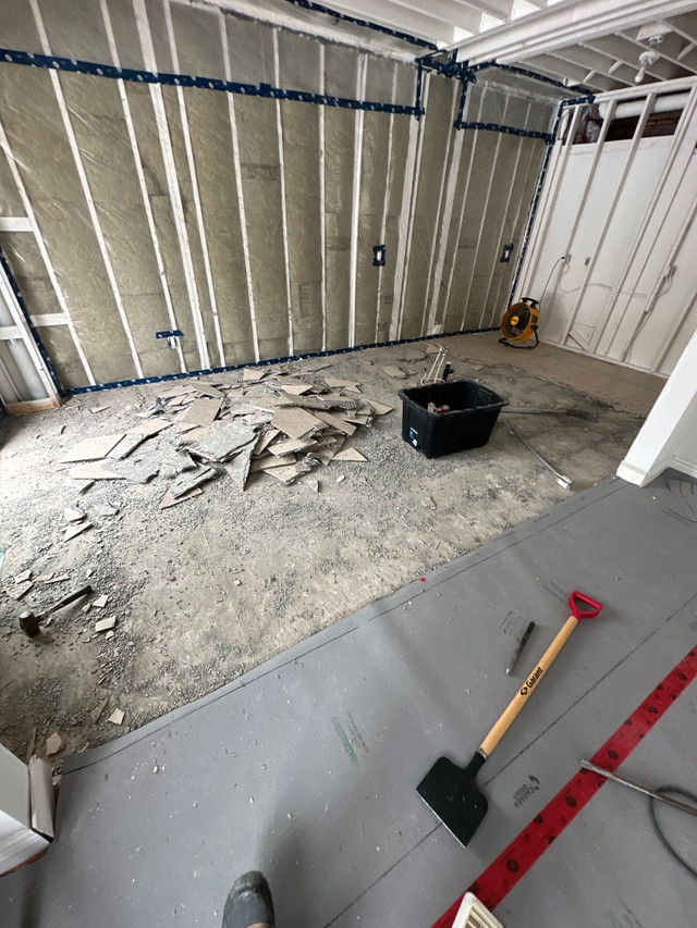 Concrete/fencing/demolition/floor sanding staining in Other in Barrie - Image 2