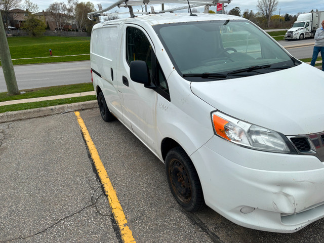 2015 Nissan Work Van For Sale in Cars & Trucks in Markham / York Region - Image 4