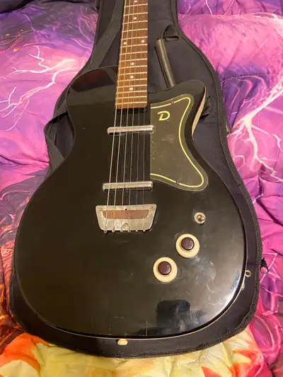 Danelectro 57Jade electric guitar, View more