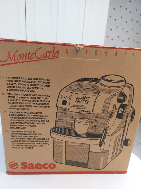 Saeco Espresso Cappuccino Coffee Machine in Coffee Makers in Mississauga / Peel Region - Image 2