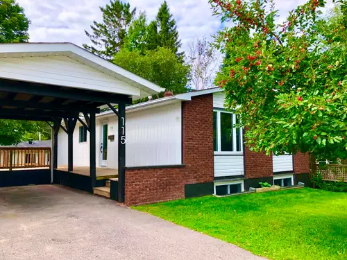 A spacious, 5 bedroom plus den, 2 bathroom, detached, single family brick dwelling for rent in the v...