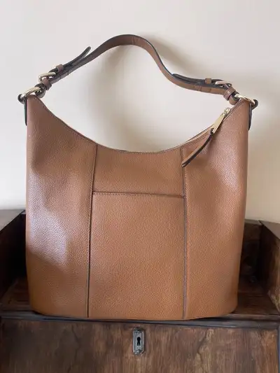 AN BRAND NEW LADIES 100 %  AUTHENTIC  BROWN SHOULDER BAG BY ''MI, View more