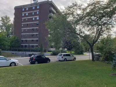 Condo à louer, 3 1/2 Meublé,  1699$, 830p., Rive sud de Montréal