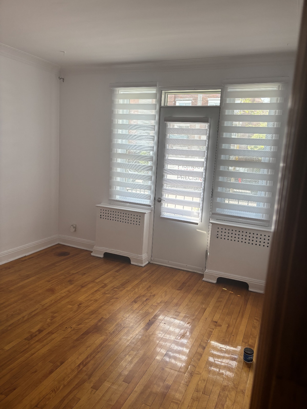 URGENT!!! Très beau 3 1/2 sur le Plateau Mont-Royal!!! — photo 3