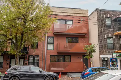 Superbe appartement moderne sur 2 étages, entièrement meublé et tout inclus, situé dans le secteur S...