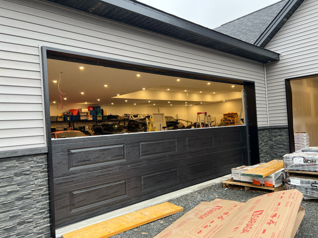 GARAGE DOOR Residential  in Garage Door in City of Halifax - Image 4