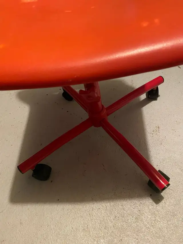 Desk Chair  in Chairs & Recliners in Mississauga / Peel Region - Image 3