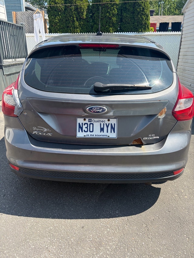 Ford Focus SE 2013 — photo 3