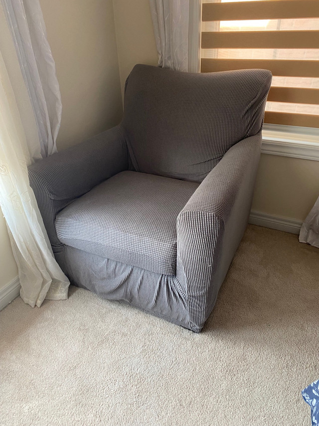 Sofa chair for sale  in Couches & Futons in Mississauga / Peel Region - Image 2