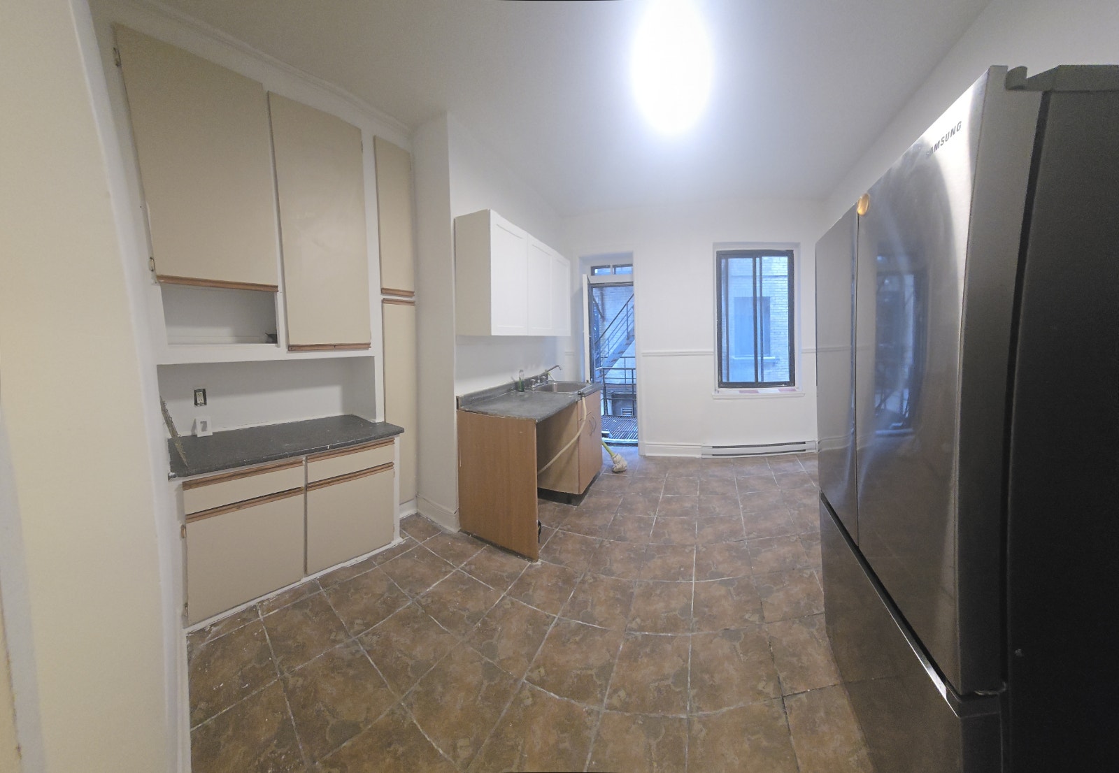 Condo rénové 1 ch/1 sdb – 3 min métro Snowdon, Montréal — photo 2