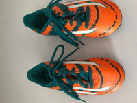 Espadrilles et souliers de soccer Adidas garçon