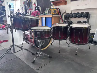 Tama Superstar 6 piece drum kit with hardware, View more
