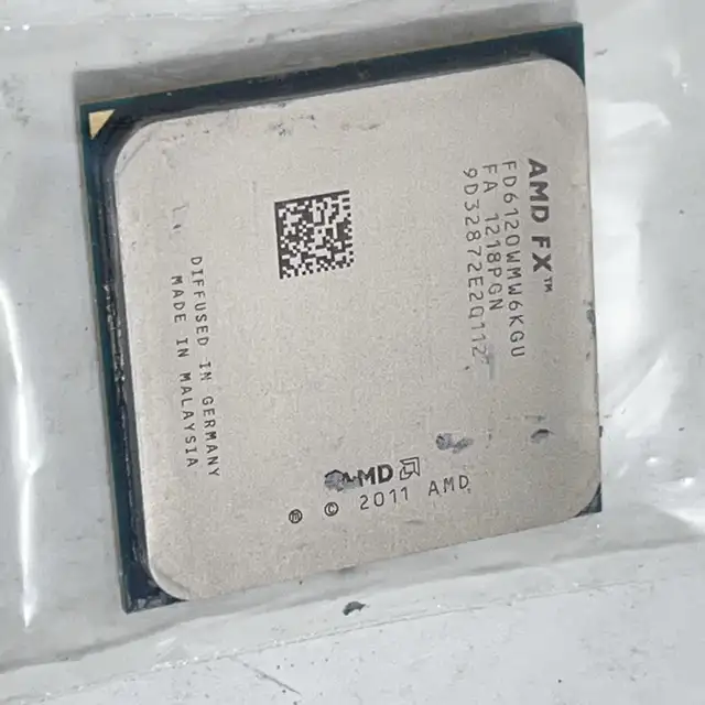 AMD FX-6120 cpu computer processing unit processor 3.6 GHz in System Components in Winnipeg - Image 3