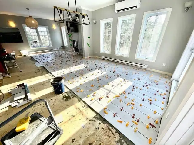Ceramic Tile Installer480459394364231680