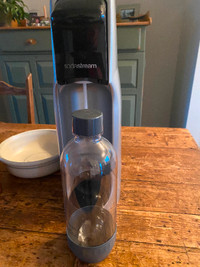 SodaStream machine-brand new