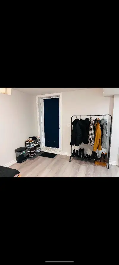 Erin mill basement for rent