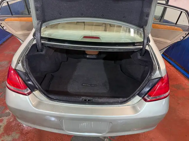 Toyota Avalon 583293852493424644