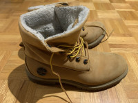Timberlands youth size 7.5 boots