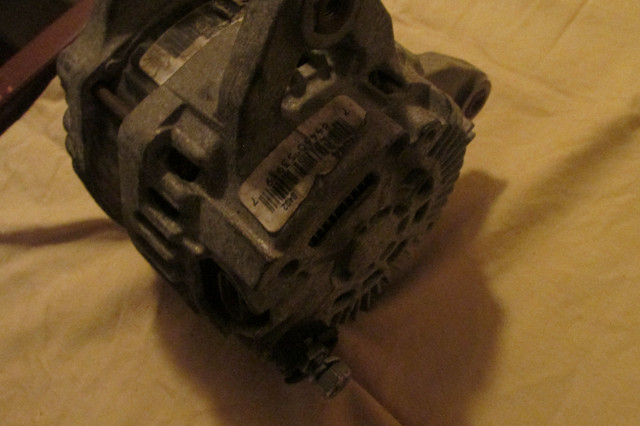 USED ALTERNATOR FOR NISSAN VERSA 1.8 MOTOR in Engine & Engine Parts in Bridgewater - Image 3