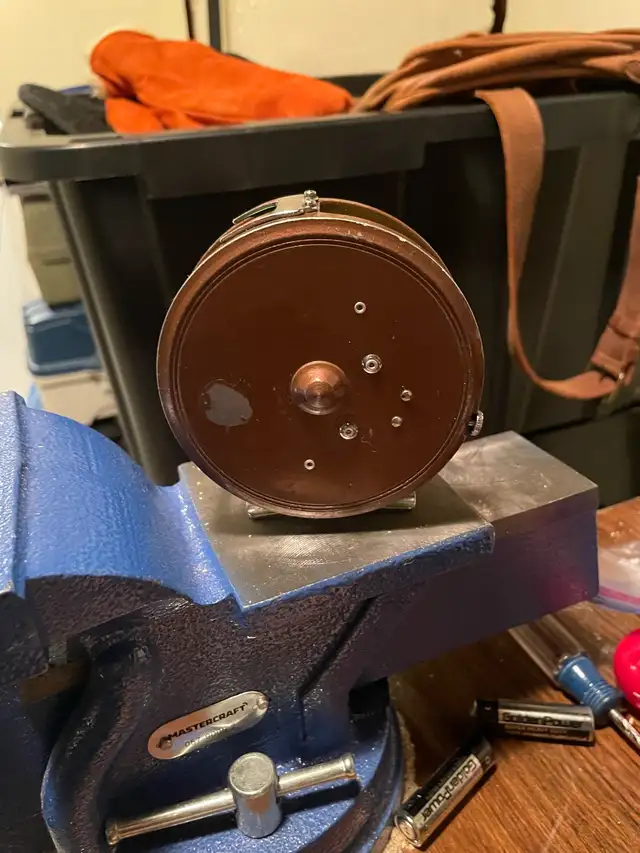 Vintage Fly Fishing Reel - Eagle Claw -  Hardy Clone in Fishing, Camping & Outdoors in City of Toronto - Image 3