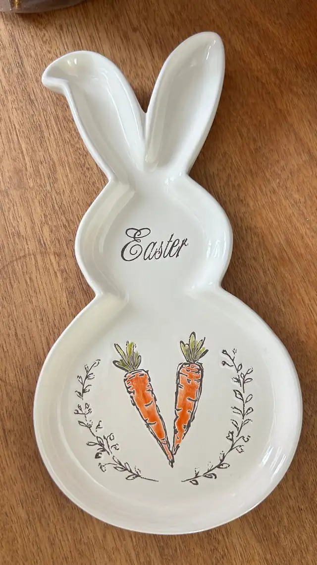 Easter Bunny Serving Plate421637539234457600
